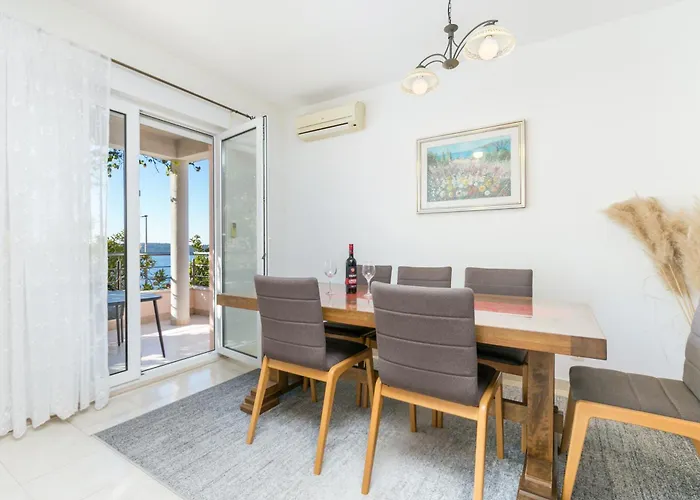 Appartement With Parking Space - 23910